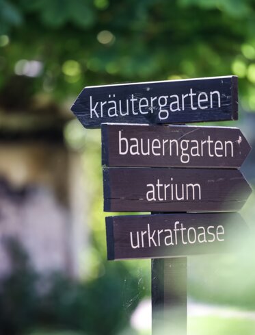 Wegschild Nachhaltigkeit | © Eggental