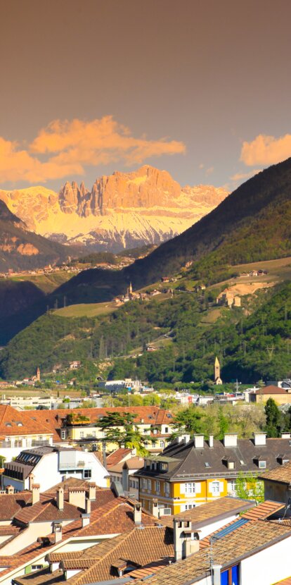 Bolzano con vista sul Catinaccio | © AST-VA Luca Ognibeni