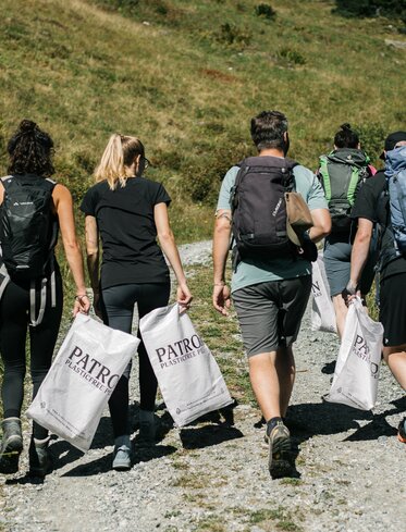 CleanUP Days Südtirol | © Patron Plasticfree Peaks (c) Lena Everding