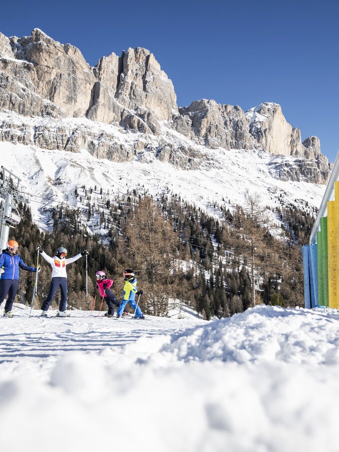 Familie Skifahren Berg Rosengarten Schnee | © IDM Südtirol Alex Filz