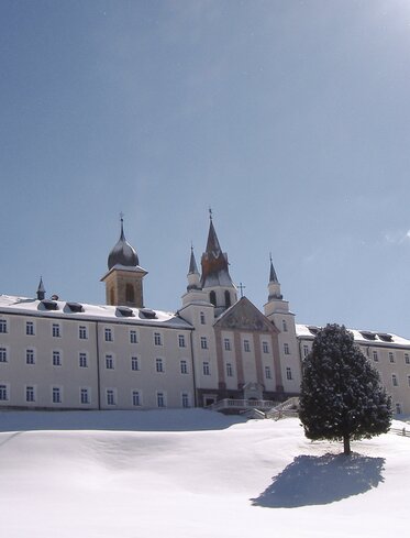 Chiesa di pellegrinaggio Madonna di Pietralaba - Inverno | © Othmar Seehauser