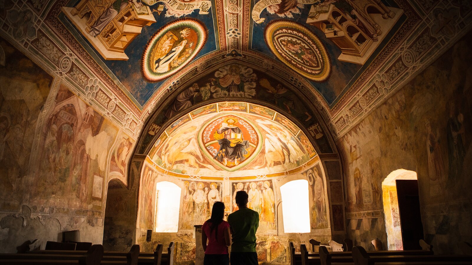 Affreschi Chiesa di Sant'Elena Nova Ponente | © StorytellerLabs