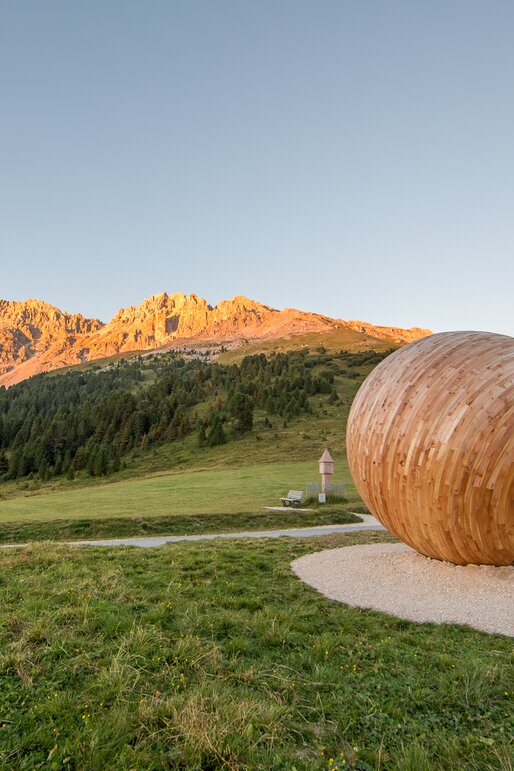 Latemarium Abendrot Eye to the Dolomites Installation | © Obereggen Latemar AG/Günther Pichler