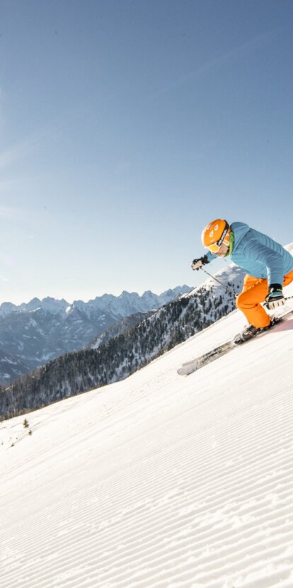 Sciatore sulla pista preparata perfettamente | © Federico Modica