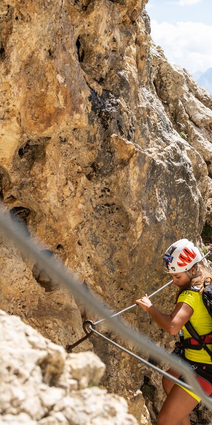 Climber, Via Ferrata, Rosengarten | © Eggental Tourismus/StorytellerLabs