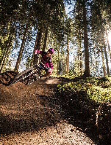 Downhiller sul Carezza Biketrail | © Harlad Wisthaler