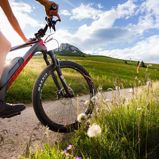 E-bike corno biancio tramonto | © Jens Staudt