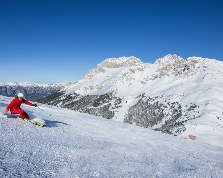 sciatore pista inverno montagne | © Ph. Paolo Codeluppi