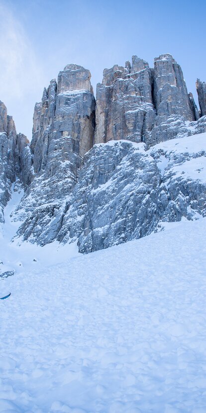 Ski Tourers Fresh Snow Latemar Towers | © Alexandra Näckler