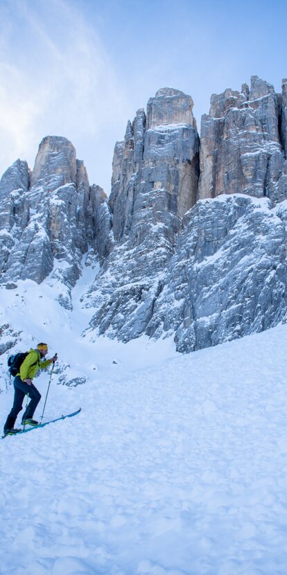 Ski Tourers Fresh Snow Latemar Towers | © Alexandra Näckler