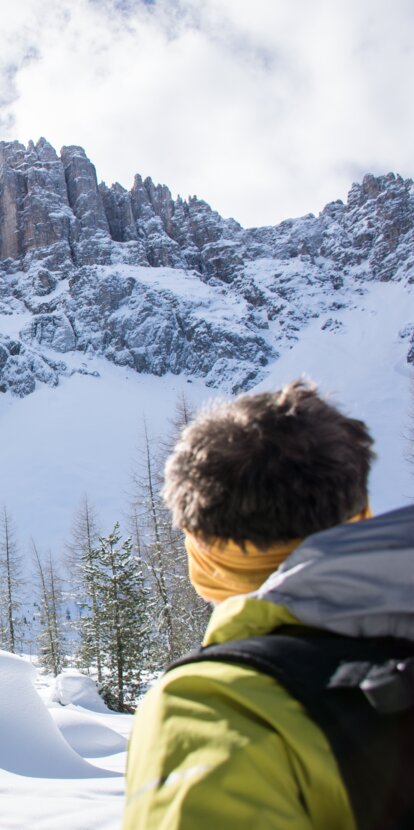 Winterwandern am Fuße des Latemars | © Alexandra Näckler