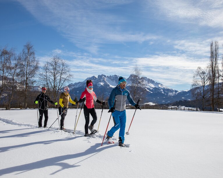 Schneeschuhwandern mit Blick auf Latemar | © Günther Pichler