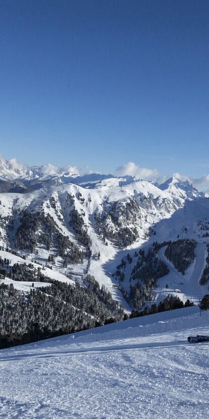 skier winter mountains panorama nature | © Ph. Paolo Codeluppi